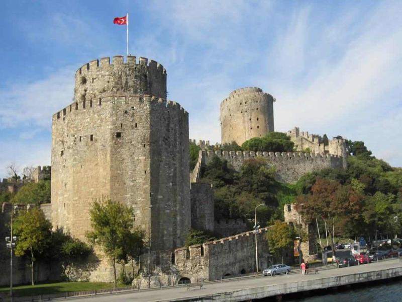 قلعة روملي حصار 1452- مضيق البسفور- اسطنبول