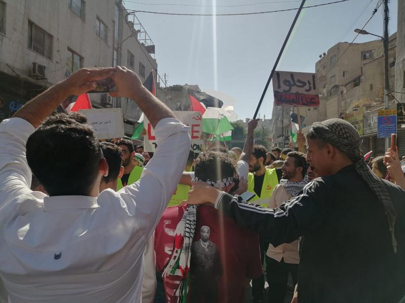 من مظاهرة أمام المسجد الحسيني لدعم أهل غزة