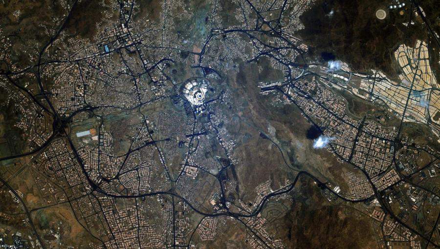 صورة لمكة من الفضاء