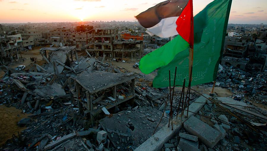 علم فلسطين وراية كتائب القسام