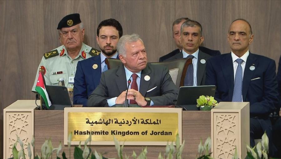 الملك عبد الله الثاني خلال ترؤسه مؤتمر الاستجابة الإنسانية الطارئة لغزة الملك عبد الله الثاني خلال ترؤسه مؤتمر الاستجابة الإنسانية الطارئة لغزة في البحر الميت 11/6/2024
