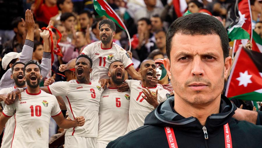 جمال سلامي المدرب الجديد للمنتخب الأردني ويظهر خلفه عدد من لاعبي المنتخب | المصدر: الصفحة الرسمية للمنتخب الأردني