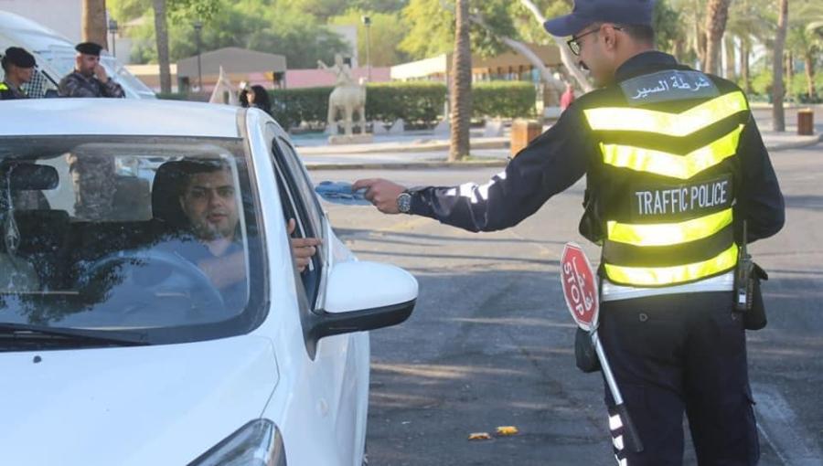 نقطة تفتيش على المركبات في احدى شوارع العاصمة | المصدر: صفحة إدارة السير