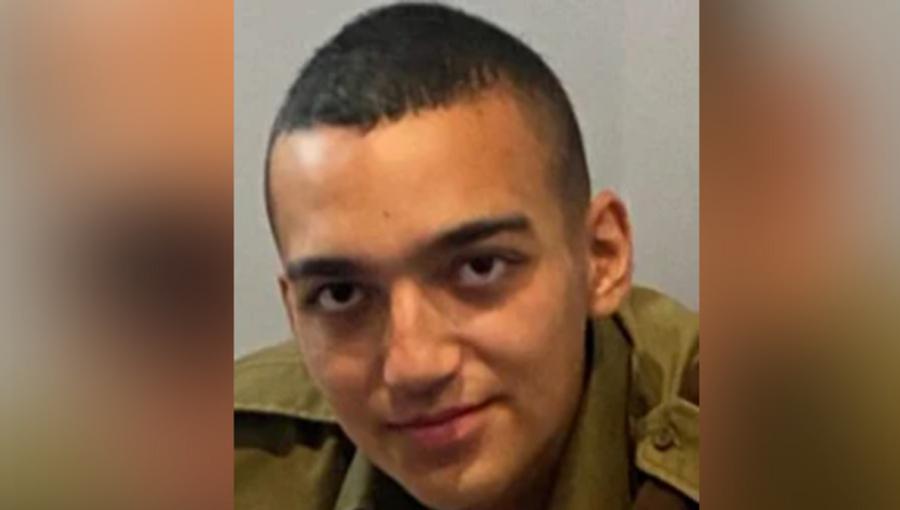 عيدان ألكسندر إسرائيلي أمريكي وهو أحد جنود الاحتلال الذين أسرتهم المقاومة في 7 أكتوبر 2023