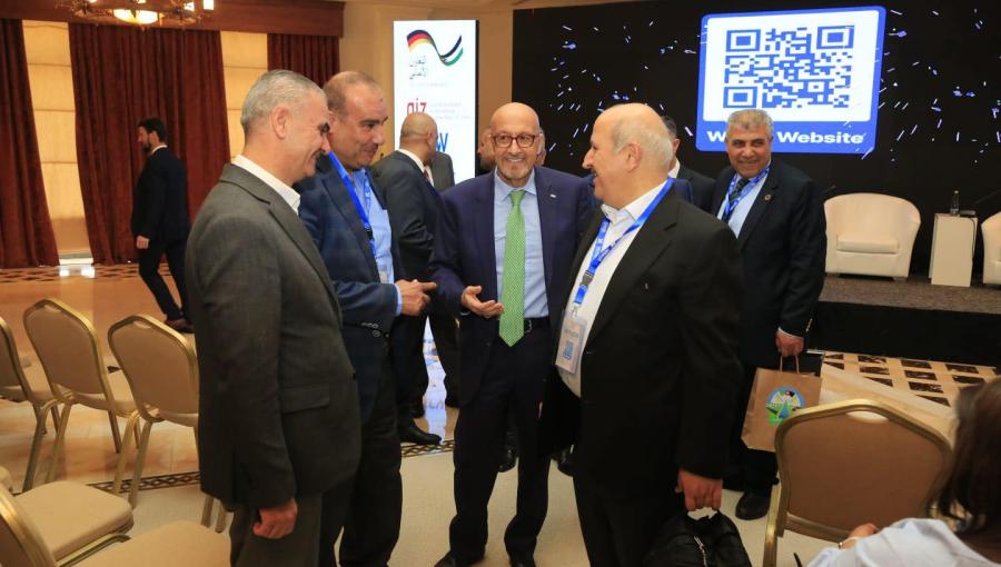 من انطلاق أعمال مؤتمر أسبوع المياه العربي من انطلاق أعمال مؤتمر أسبوع المياه العربي في البحر الميت 4/5/2025 | المصدر: وزارة المياه والري