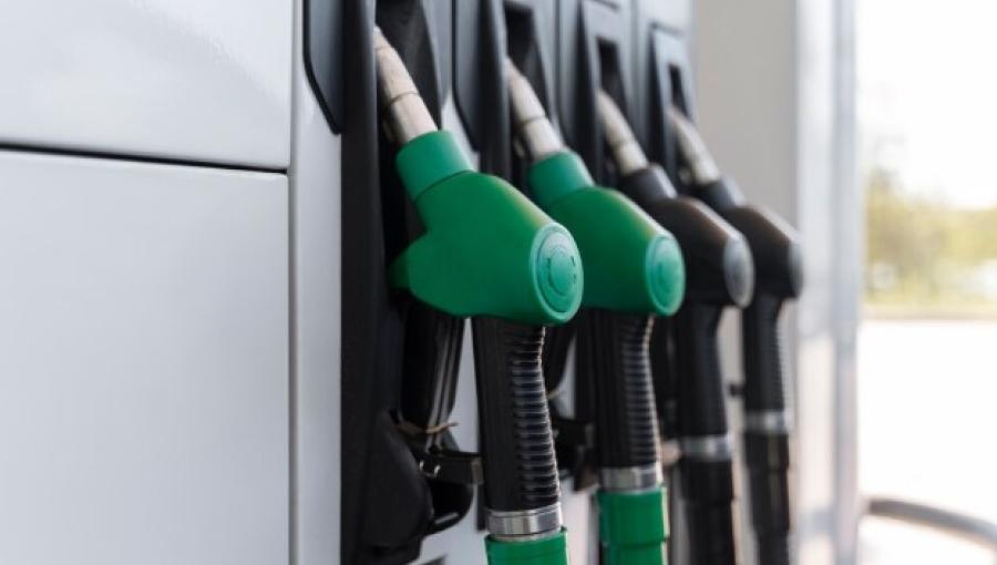 محطة تعبئة وقود | تعبيرية freepik