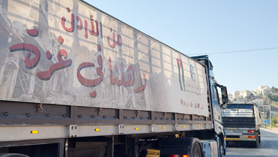 قافلة مساعدات برية إلى قطاع غزة قافلة مساعدات برية إلى قطاع غزة | المصدر: الهيئة الخيرية الهاشمية