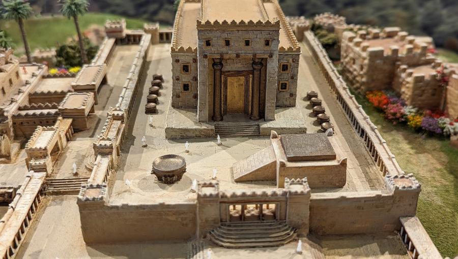 نموذج لهيكل سليمان المزعوم | المصدر: ويكيبيديا نموذج لهيكل سليمان المزعوم | المصدر: ويكيبيديا