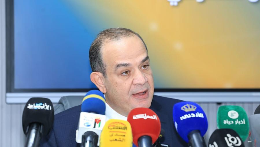 وزير الاقتصاد الرقمي سامي سميرات خلال لقاء منتدى التواصل الحكومي وزير الاقتصاد الرقمي سامي سميرات خلال لقاء منتدى التواصل الحكومي 26/8/2025 | المصدر: وزارة الاتصال الحكومي