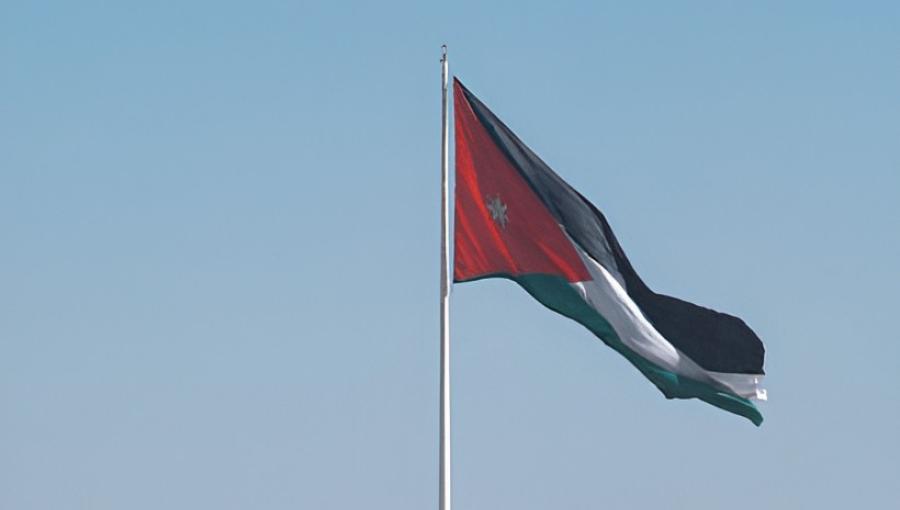 علم الأردن في مدينة عمان علم الأردن في مدينة عمان