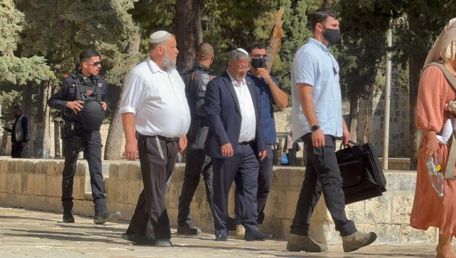 إيتمار بن غفير خلال اقتحامه للمسجد الأقصى إيتمار بن غفير خلال اقتحامه للمسجد الأقصى 14/10/2025 | فلسطين بوست