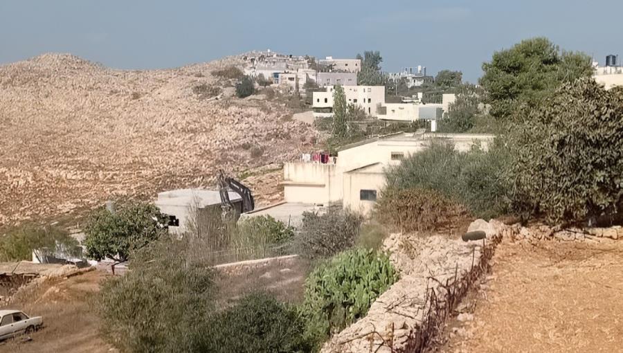 قوات الاحتلال تقتحم قرية الولجة غرب بيت لحم خلال عملية هدم 12/11/2025 | فلسطين بوست