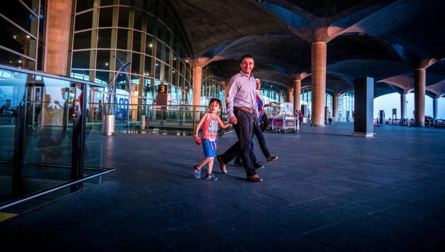 مسافرون في مطار الملكة علياء