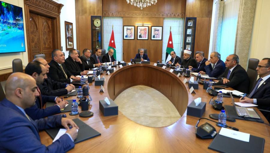 اجتماع لجنة إعداد البرنامج التنفيذي للحد من الإلقاء العشوائي للنفايات 17/12/2025 | المصدر: بترا