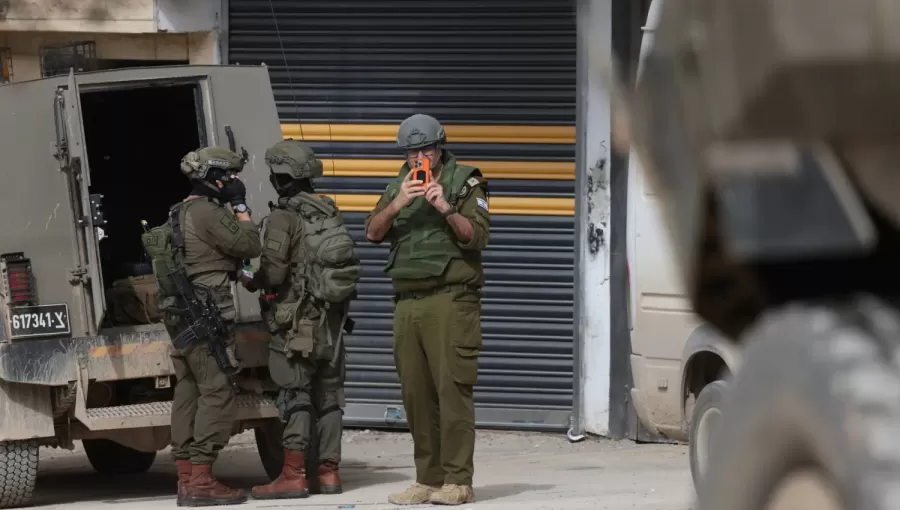 جنود الاحتلال خلال اقتحام غرب جنين في الضفة الغربية | الوكالة الأوروبية للصور الصحفية