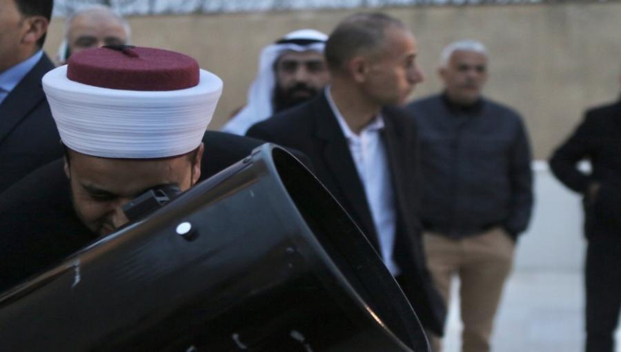 من تحري هلال شهر رمضان المبارك | أرشيفية