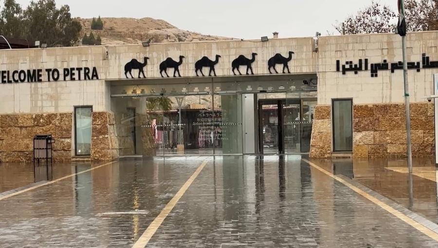 أمطار في مدينة البترا 25/3/2026 | مواقع التواصل