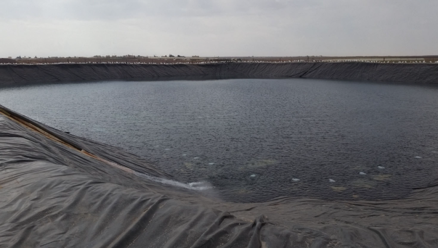 إحدى البرك الزراعية