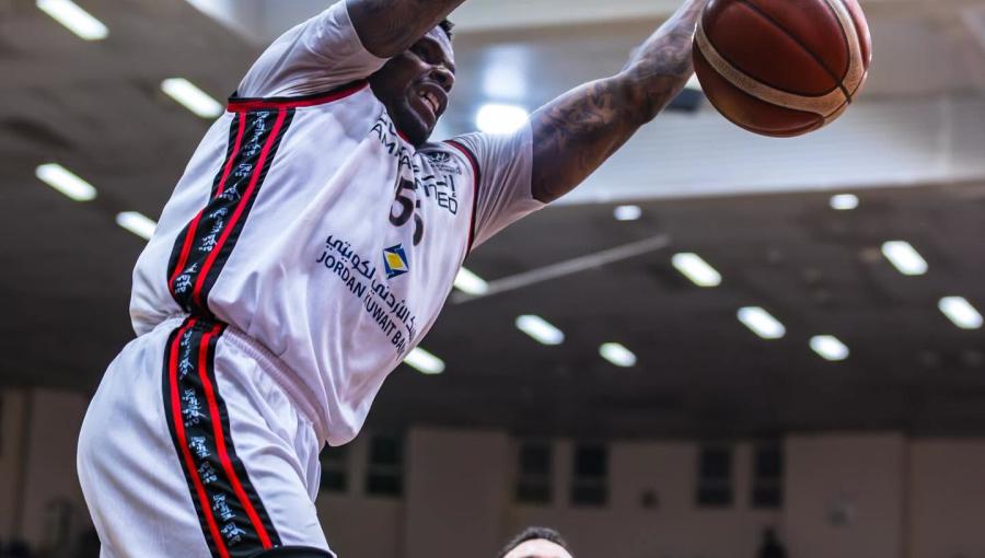 من مباراة اتحاد عمان والفيصلي