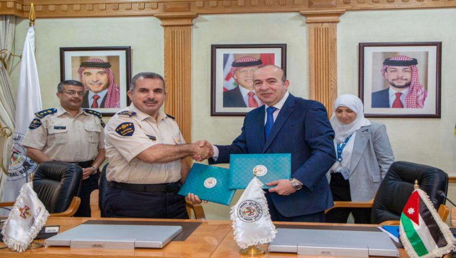 جانب من توقيع اتفاقية تنظيم عمليات الدفع الالكتروني بين البنك المركزي الأردني ودائرة الجمارك 12/5/2026 | المملكة