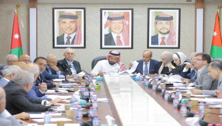 من اجتماع لجنة التربية والتعليم النيابية مع رؤساء مجالس أمناء الجامعات الحكومية والخاصة 28/6/2026