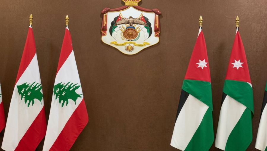 العلمان الأردني واللبناني