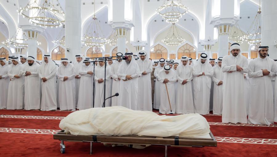 من صلاة الجنازة على  الراحل حمد بن خليفة آل ثاني مسجد الإمام محمد بن عبدالوهاب الدوحة 12/7/2026
