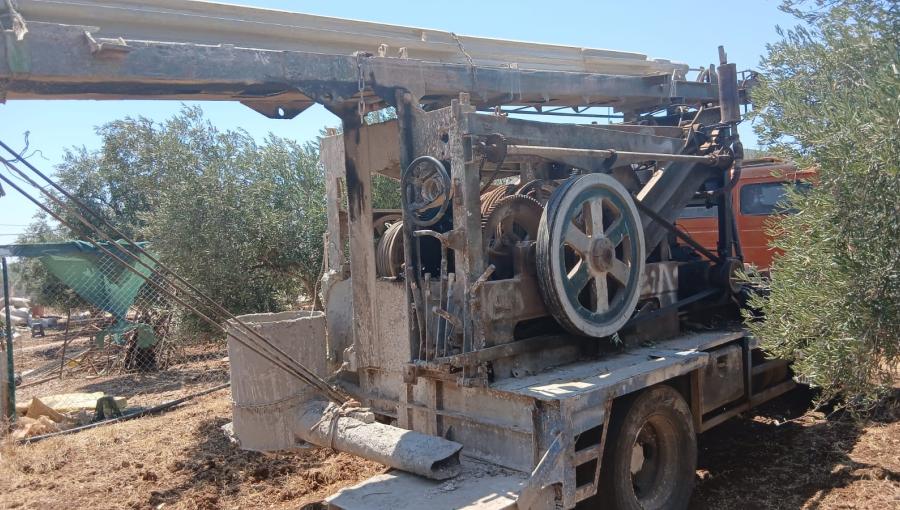 حفارة مخالفة تم ضبطها في إربد