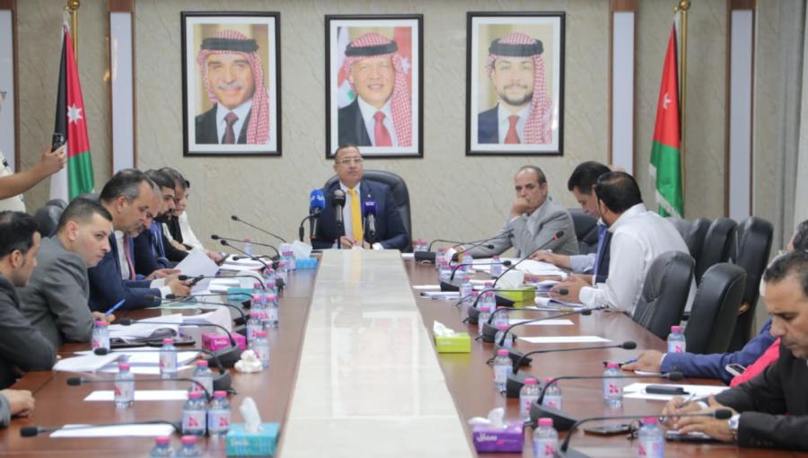 جانب من اجتماع اللجنة الإدارية النيابية لإقرار مواد مشروع قانون الإدارة المحلية