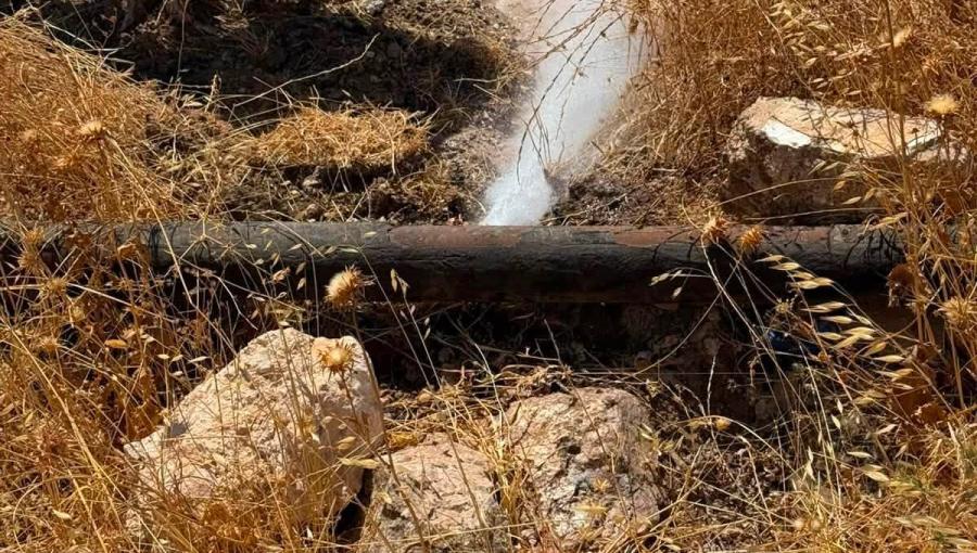 جانب من الاعتداءات على خطوط مياه في السامك