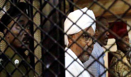 الرئيس المعزول عمر البشير