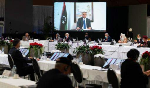 رئيس الوزراء الجديد خلال إلقائه كلمة أمام المنتدى في جنيف في 3 شباط/فبراير 2021