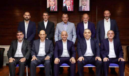 الهيئة الادارية الجديدة لنقابة تجار المواد الغذائية 2021