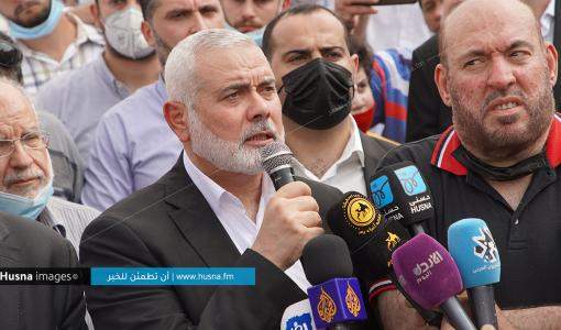 اسماعيل هنية في جنازة الناطق السابق باسم حماس ابراهيم غوشة | Husna Images اسماعيل هنية في جنازة الناطق السابق باسم حماس ابراهيم غوشة | Husna Images