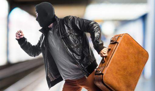 صورة تعبيرية لعملية سرقة | Freepik Images