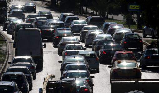 أزمة خانقة في أحد شوارع عمّان الإثنين 17 كانون الثاني 2022 أزمة خانقة في أحد شوارع عمّان الإثنين 17 كانون الثاني 2022