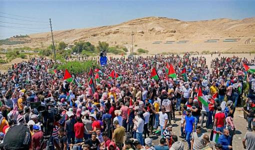 أردنيين على الحدود