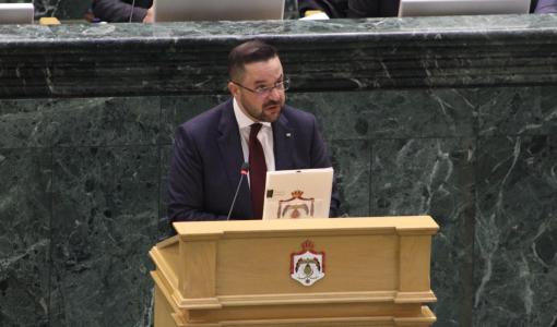 وزير المالية محمد العسعس وزير المالية محمد العسعس