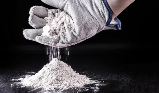 صورة تعبيرية لثاني أكسيد التيتانيوم