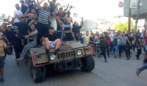 من مظاهر الاحتفال بالمقاومة في غزة من مظاهر الاحتفال بالمقاومة في غزة