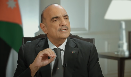 رئيس الوزراء الأردني بشر الخصاونة خلال مقابلته على قناة العربية 21 تشرين الثاني 2023 رئيس الوزراء الأردني بشر الخصاونة خلال مقابلته على قناة العربية 21 تشرين الثاني 2023