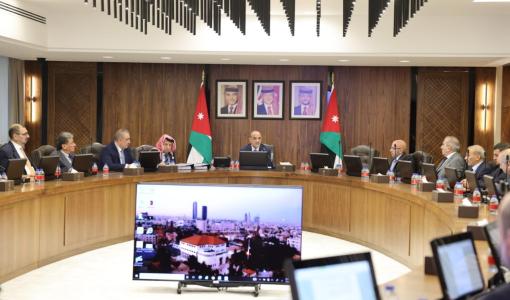 رئيس الوزراء الدكتور بشر الخصاونة في رئاسة الوزراء 14/1/2024 رئيس الوزراء الدكتور بشر الخصاونة في رئاسة الوزراء 14/1/2024 | المصدر: رئاسة الوزراء