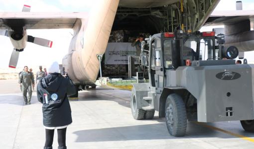 إحدى طائرات المساعدات الإنسانية الطبية التي سيرتها الهيئة الخيرية الأردنية الهاشمية إلى غزة 15/2/2024 | المصدر: الهيئة الخيرية الأردنية الهاشمية