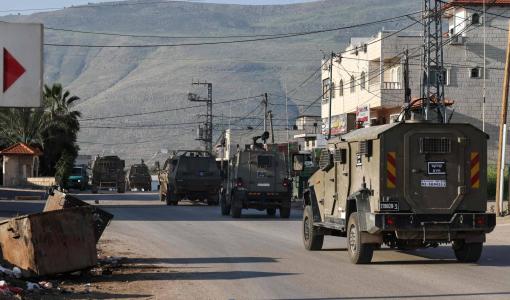 آليات الاحتلال الإسرائيلي خلال العملية في مخيم الفارعة بطوباس 12/4/2024 | المصدر: وكالة الأنباء الفرنسية