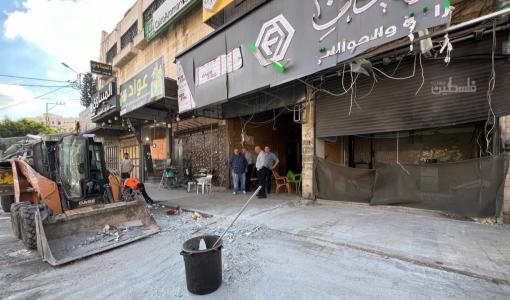 الدمار الذي خلفه الاحتلال عقب تفجيره لمحل صرافة في طولكرم 16/5/2024 | المصدر: فلسطين بوست