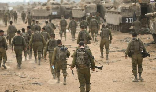 عناصر من جيش الاحتلال الإسرائيلي خلال عمليته البرية في غزة | المصدر: رويترز
