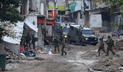 جنود الاحتلال يداهمون مدينة طولكرم في الضفة الغربية | المصدر: الوكالة الأوروبية للصور الصحفية