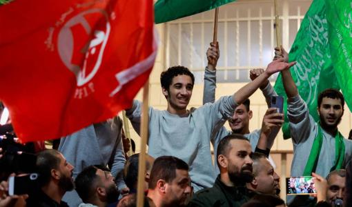 أحد الأسرى الفلسطينيين المفرج عنهم في صفقة التبادل 26/11/2023 | المصدر: رويترز