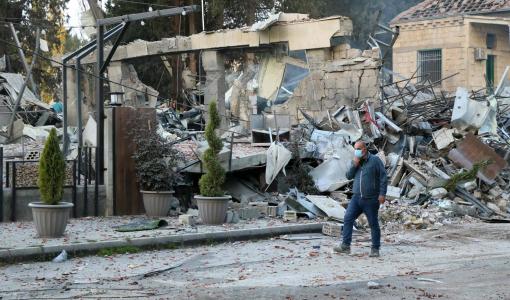 جانب من الدمار الذي خلفه العدوان الإسرائيلي على بعلبك في البقاع في لبنان| المصدر: وكالة الصحافة الفرنسية