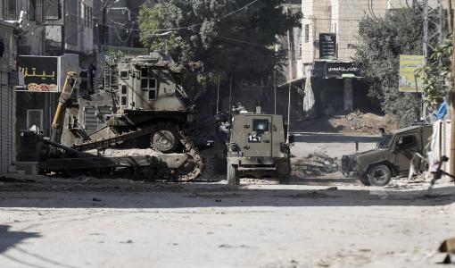 مدرعات وآليات الاحتلال خلال عدوانها على جنين 6/11/2024 | المصدر: وكالة وفا الفلسطينية